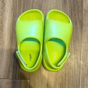 Cat & Jack Bright Green Kids Sandals